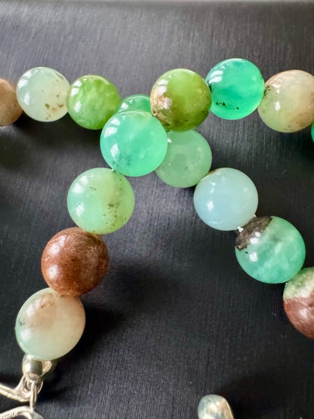 Jay King Green Jade Beaded Women's Necklace with Silver Chain Accent - Picture 4 of 8